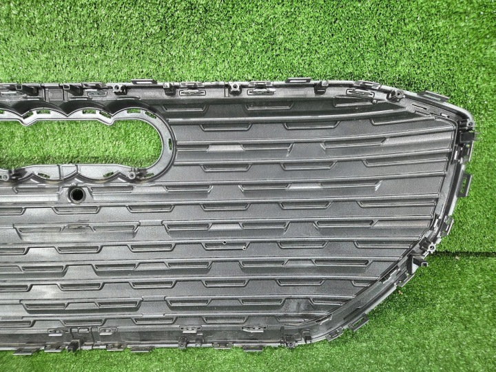 GRILLE AVANT AUDI Q4 SPORTBACK E-TRON 89A853653A