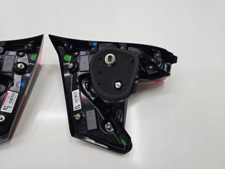 PHARE ARRIÈRE COUVERCLES DE COFFRE COUVERCLES DE COFFRE TOYOTA CH-R CHR 16- L+P