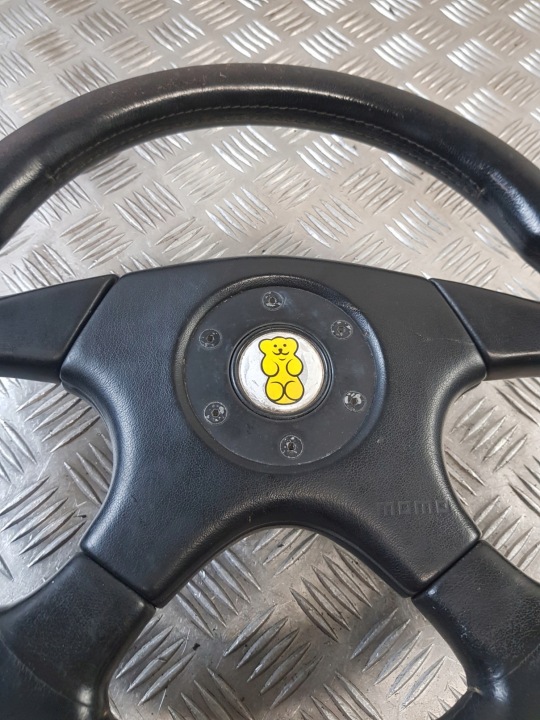 VOLANT MOMO M36 KBA 70135 MAZDA