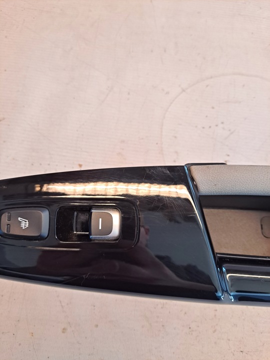 COMMUTATEUR GARNITURE COLLECTEUR DROIT ARRIÈRE KIA SPORTAGE IV 93590-F1020