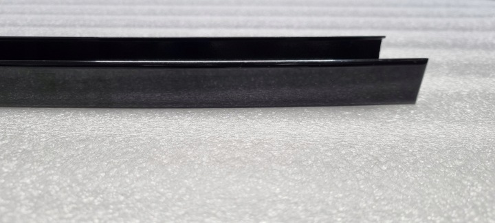 BMW G20 MOULURE GAUCHE GAUCHE ARRIÈRE ARRIÈRE VERTICALE VITRES 7465141