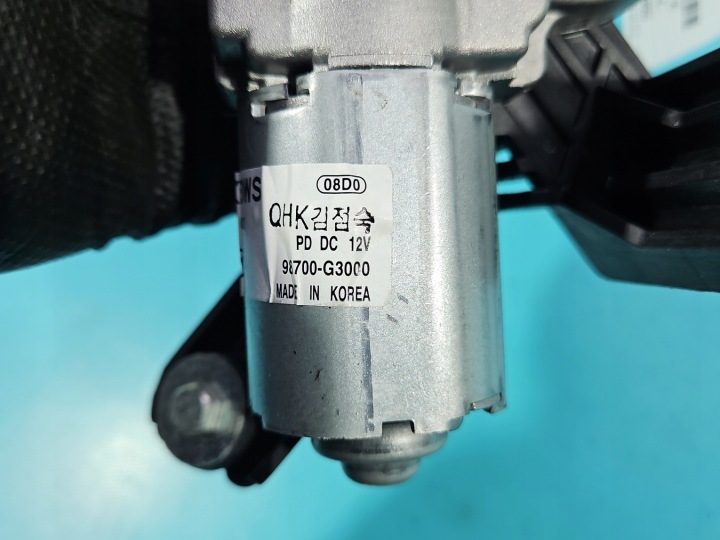 PETIT MOTEUR MOTEUR ESSUIE-GLACES ARRIÈRE HYUNDAI I30 III 16- HAYON