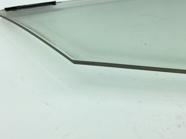 VITRE DE PORTIÈRE AVANT DROITE BENTLEY FLYING PIGNON 3W5845022B