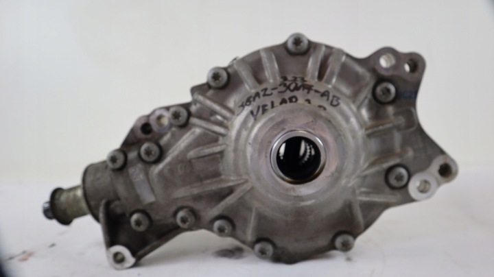 RANGE ROVER VELAR L560 2.0 D DIFFÉRENTIEL PONT AVANT J8A2-3017-AB