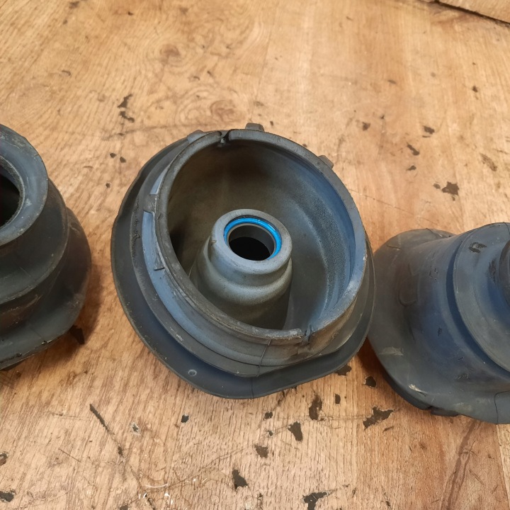 BMW E90 E87 PROTECTION COLONNES DIRECTION 6769397