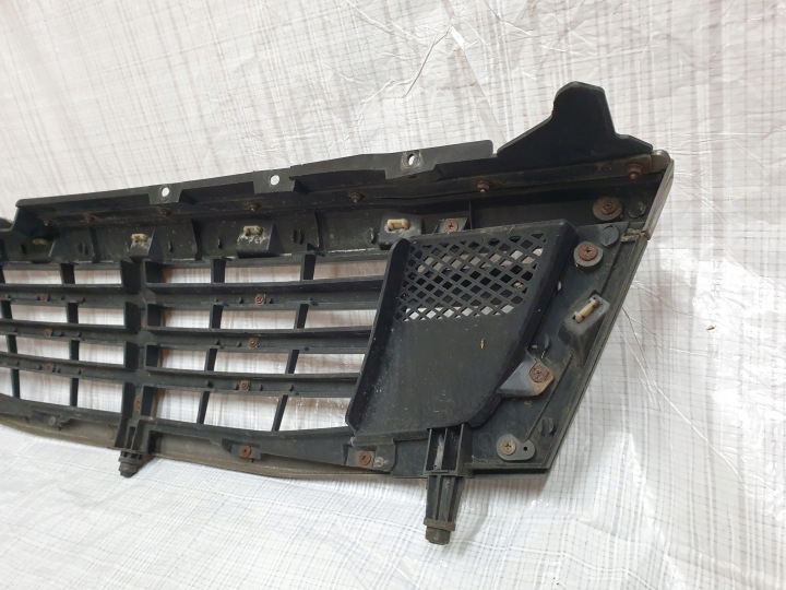 SSANGYOUNG REXTON 1 I -06 GRILLE CALANDRE