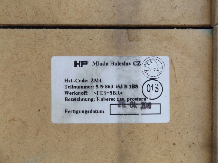 REVÊTEMENT PLANCHER COUVERCLES DE COFFRE SKODA FABIA II LIFT 1,6 TDI UNIVERSEL