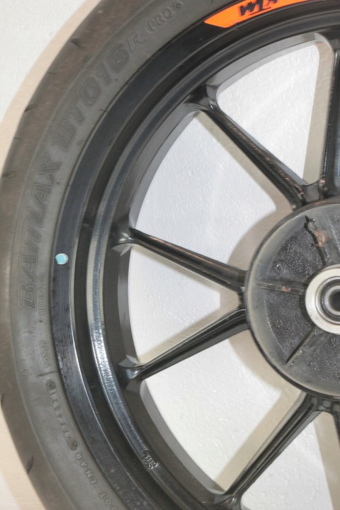 KTM DUKE 125 250 390 17-23 JANTE ARRIÈRE ARRIÈRE KOLO