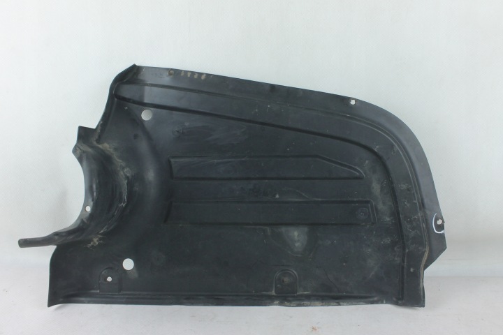 PROTECTION DROIT ARRIÈRE BAS INFÉRIEURE ARRIÈRE PLAQUE CHÂSSIS VW PASSAT B6