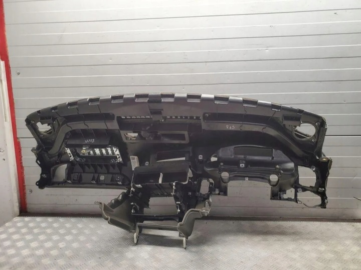 TABLEAU DE BORD COCKPIT AUDI A4 (8W2, B9) 8K1857041A 3.0L GASOLINE 2011