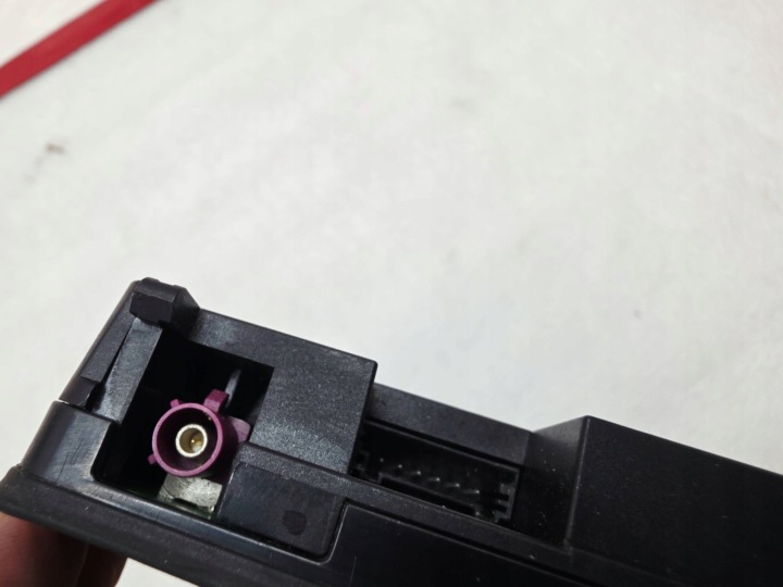 80A035502A CHARGEUR INDUKCYJNA TÉLÉPHONE AUDI Q5 II FY OE GENUINE