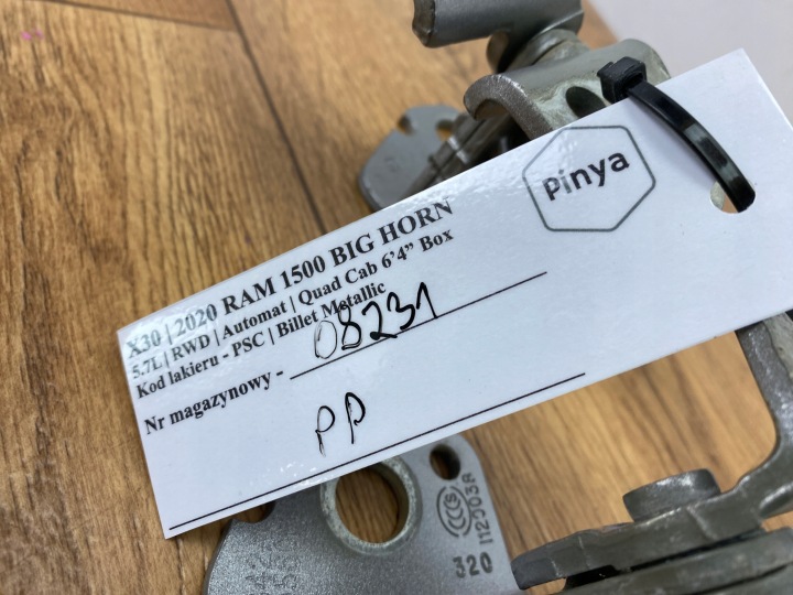 CHARNIÈRES CHARNIÈRE PORTES DROIT AVANT QUADCAB DODGE RAM 1500 2019+