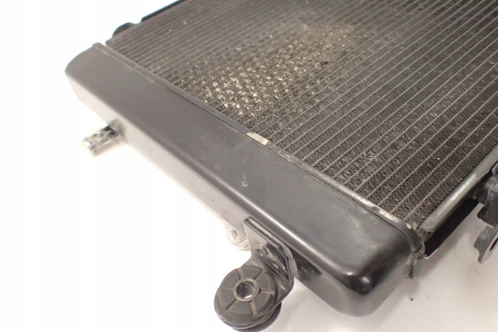 SUZUKI VLR 1800 INTRUDER RADIATEUR