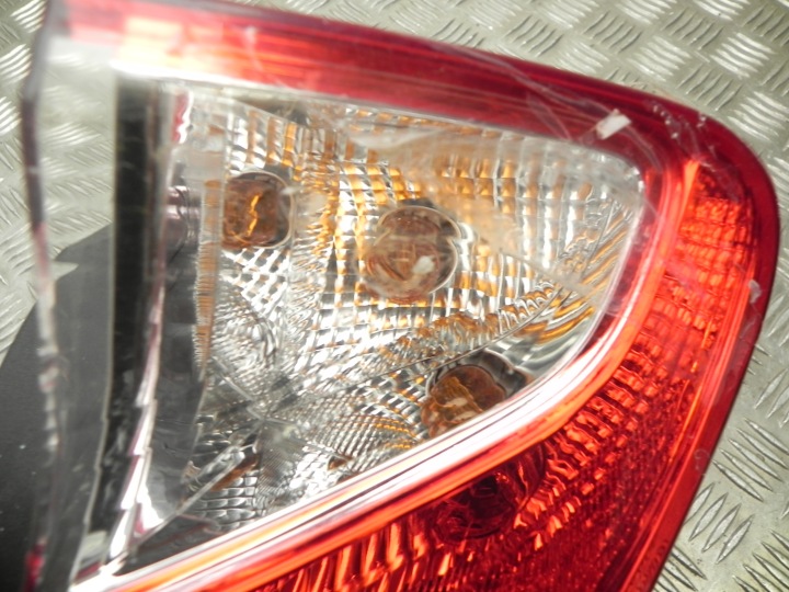 PHARE ARRIÈRE EXTÉRIEUR DROIT 81550-F4010 TOYOTA C-HR 16-