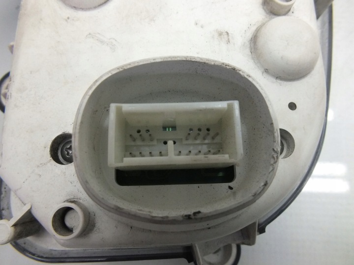 COMPTEUR 56TYS KM YAMAHA MAJESTY 400 YP 400 04-
