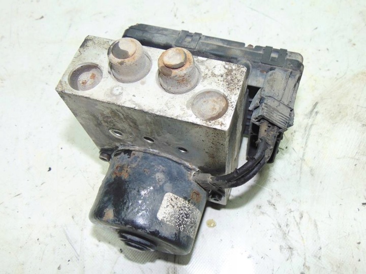 DODGE GRAND CARAVAN III 3.8 04R POMPE ABS