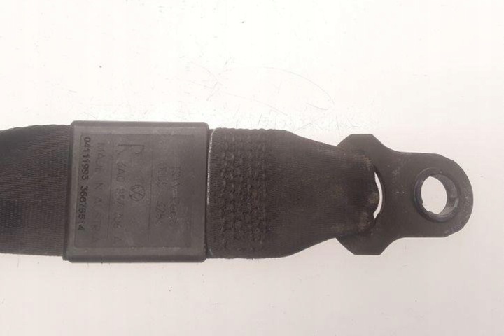 CEINTURE DE SÉCURITÉ AVANT DROIT VW PASSAT B3/B4 (3A2, 35I) 00011223 1.8L