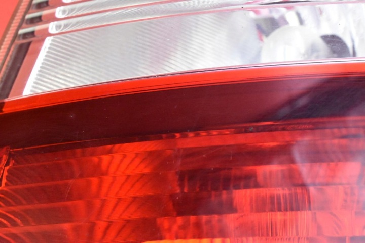 PHARE DROITE ARRIÈRE ARRIÈRE 5JJ945096A SKODA RAPID UNIVERSEL SPACEBACK LIFT 17-19