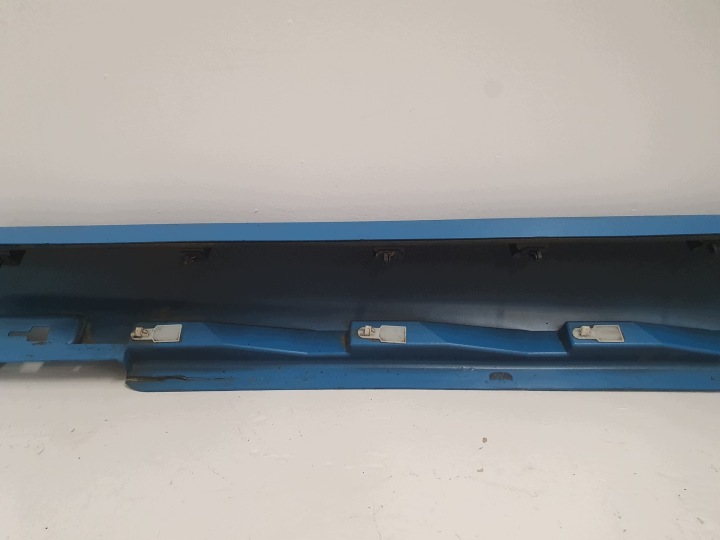 REVÊTEMENT SEUIL MOULURE SEUIL DROITE VOLVO V40 II 31395043
