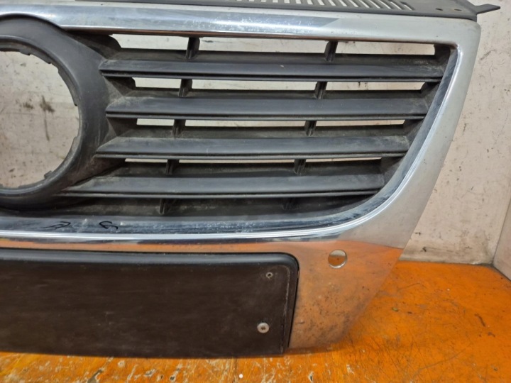 VOLKSWAGEN PASSAT B6 05-10 CALANDRE GRILLE 3C0853651A