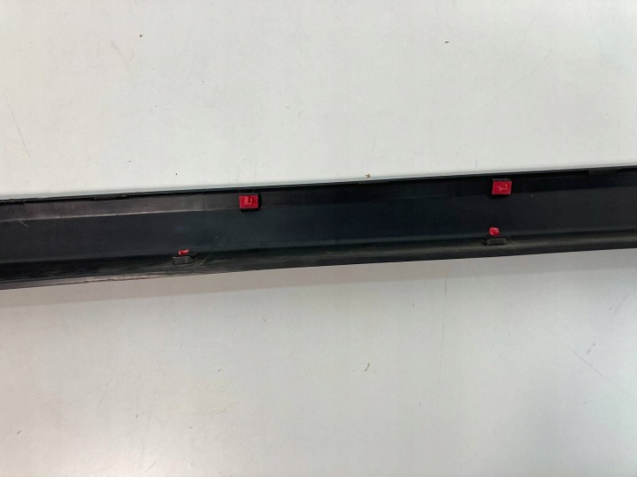 KIA SORENTO III MOULURE SEUIL SEUIL GAUCHE 87753-C5000