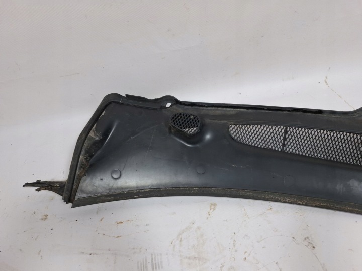 DOUBLURE DE PASSAGE DE ROUE AVANT VOLVO S80 9151712