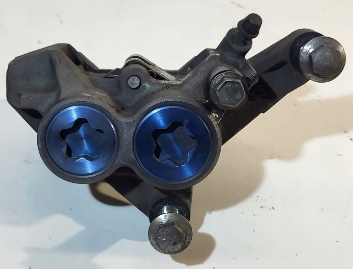 ÉTRIERS FREIN AVANT DROIT GAUCHE YAMAHA FAZER FZS 600 1000 98-03 R1 RN04