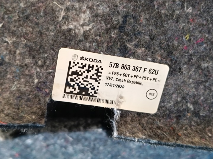 SKODA KAROQ 2020R 1,5 TSI 110KW REVÊTEMENT PLANCHER INTÉRIEUR 57B863367F 62U