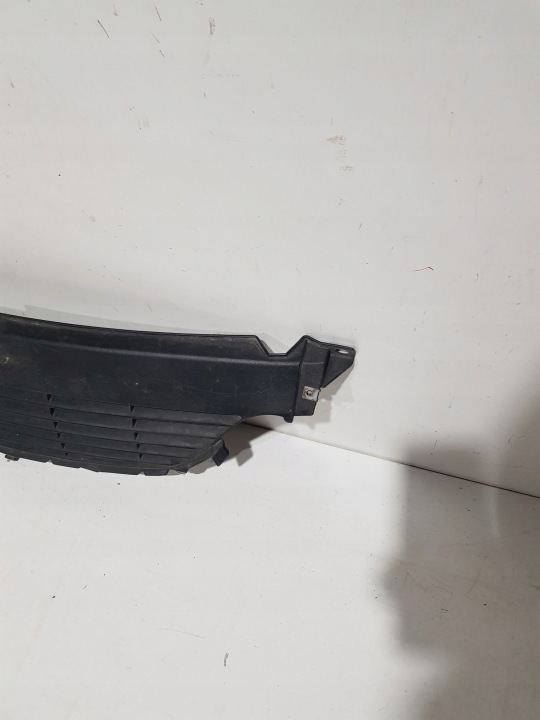 RENAULT ESPACE III 1998 AVEC AVANT GRILLE VENTILATION SOUS ZDERZAKIEM TYLNYM