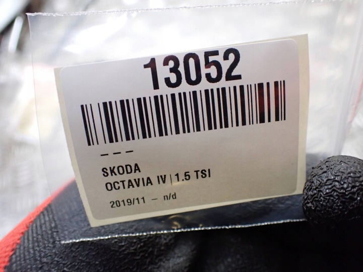 PROTECTION CHÂSSIS CONSOLES INTÉRIEUR SKODA OCTAVIA MK4 5E4857206