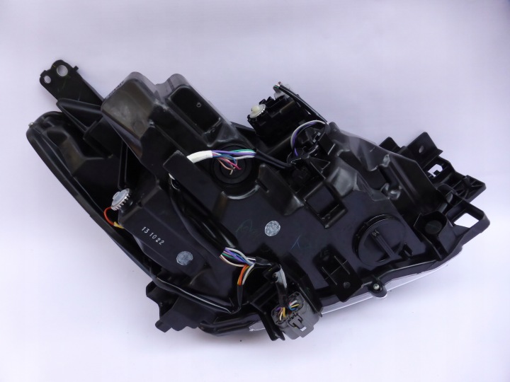 MAZDA 2 II DJ LIFT 19-22R PROJECTEUR PHARE LED AVANT AVANT 13 GOUPILLE POZNAŃ