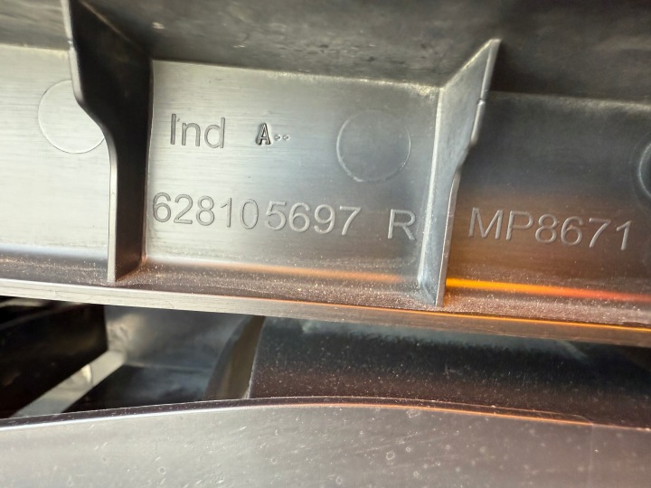 RENAULT EXPRESS II 21- PARE-CHOCS AVANT AVANT COMPLET 4X PDC GRILLE CALANDRE