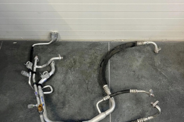 TUBES CLIMATISATION OPEL CORSA F 9843975180 ÉLECTRIQUE 100KW 2022