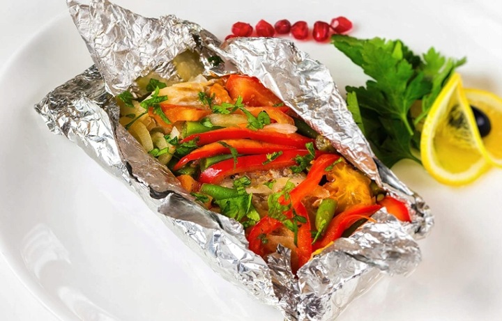 PROFESSIONNELLE GASTRONOMICZNA FILM ALUMINIUM SPOZYWCZA ÉPAISSE 1KG 60M