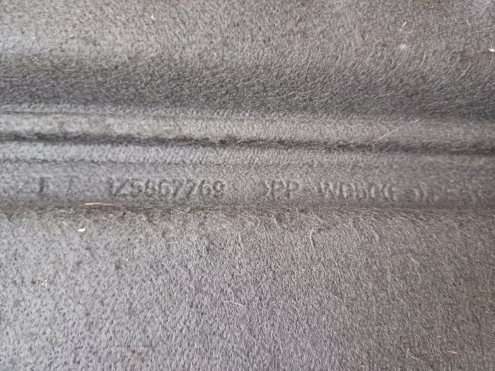 ÉTAGÈRE COUVERCLES DE COFFRE SKODA OCTAVIA II HAYON NR. 1Z5867769