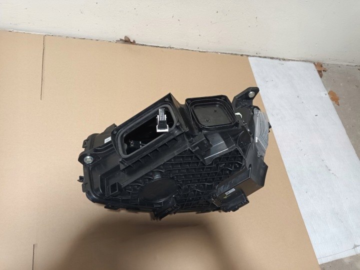 PHARE AVANT DROITE MERCEDES GLC W253 AVANT LED LIGHT PERFORMANCE