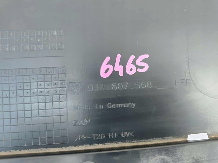 PORSCHE TAYCAN 9J1 PLAQUE SPOILER CARBONE PARE-CHOCS ARRIÈRE 6465