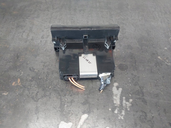 MONITEUR MONITEUR ÉCRAN VOLVO V50 31268051 69199-100