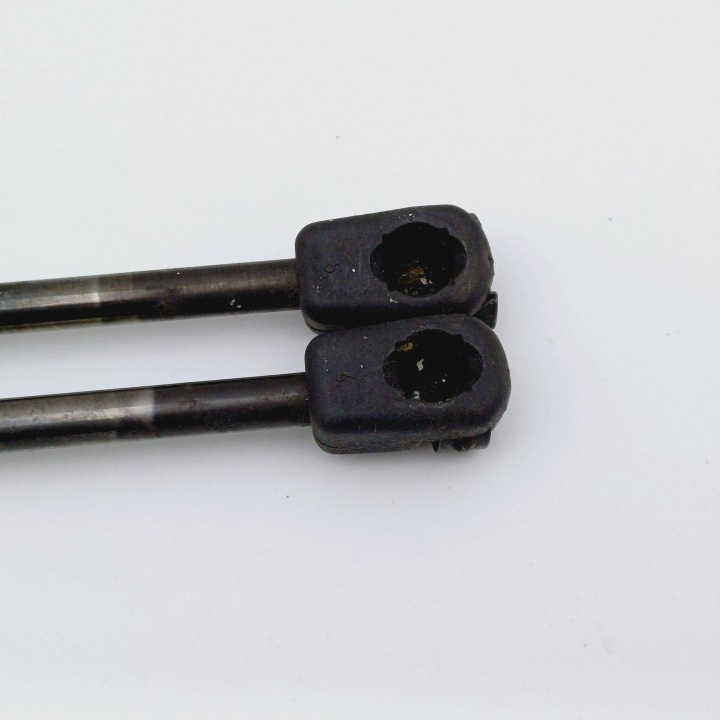 SERVOMOTEUR COUVERCLES DE COFFRE COUVERCLES DE COFFRE PL ARRIÈRE MERCEDES ESSENCE A W168 A1689800164 NR152