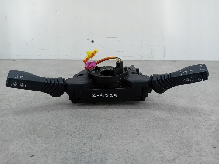 COMMUTATEUR COMPOSITE OPEL ASTRA H 13276157KA 204456 VALEO 1.4 16V