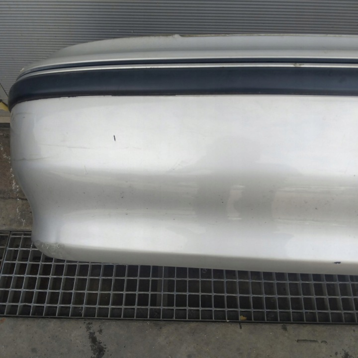 HONDA ACCORD V LIFT 96-98 4D BERLINE NH614M PARE-CHOCS ARRIÈRE