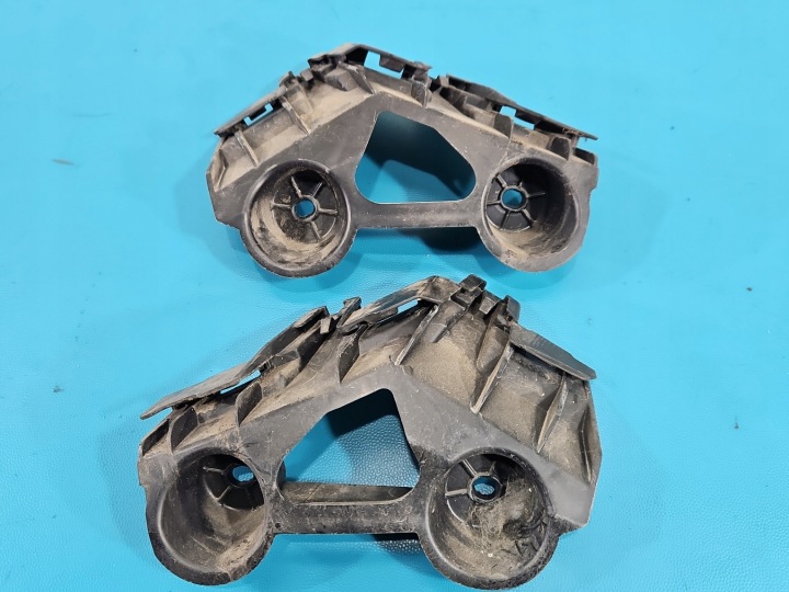 GLISSIÈRE PARE-CHOCS ARRIÈRE GAUCHE SKODA KAMIQ 658807394 658807393 658807394A