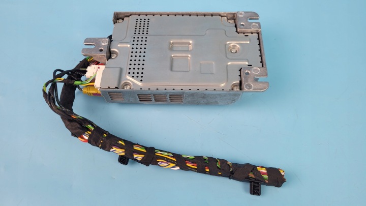BMW 2' F74 223 XDRIVE 25R 2.0B AMPLIFICATEUR RADIO HARMAN 5B44D47