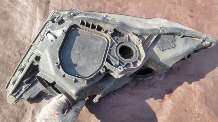 HONDA CR-V III PHARE DROIT AVANT PROJECTEUR 33100-SWW-G1/ 979