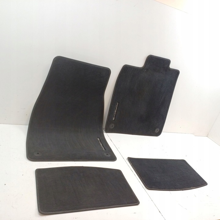 2021 PORSCHE TAYCAN 9J1 TAPIS DE SOL AUTOMOBILE 3C0864523