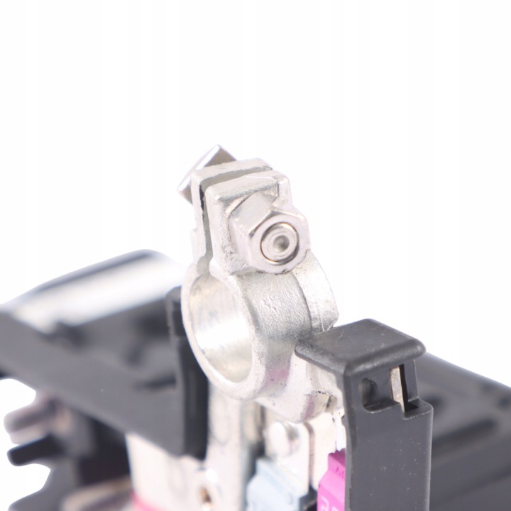 AUDI A4 B9 8W SERRE-CÂBLE POSITIVE FUSIBLE BATTERIE 8W0915459E