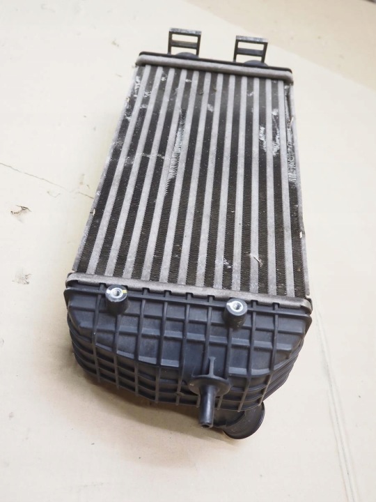 28270-2B743 KIA SPORTAGE IV HYUNDAI TUSCON III 3 15- RADIATEUR ÉCHANGEUR AIR-AIR
