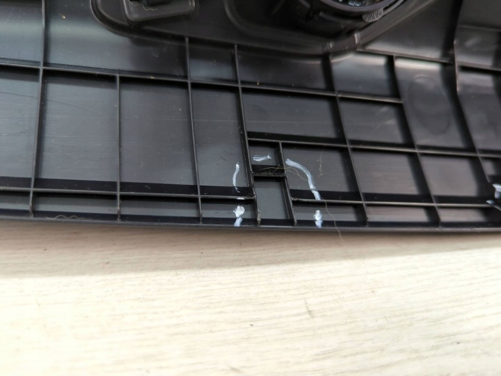 GARNITURE MONTANTS AVANT DROITE CÔTÉ KIA SPORTAGE 5 2023 85821-R2000