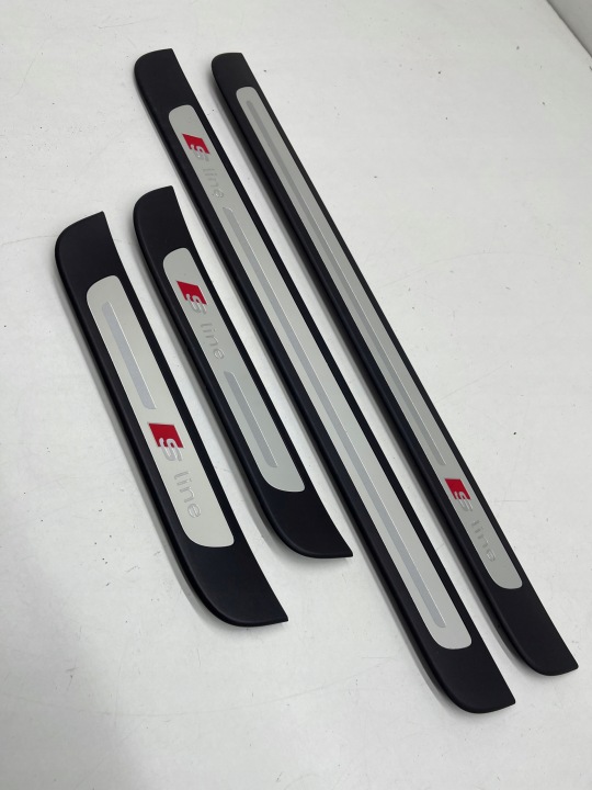 AUDI A6 C7 S-LINE BAGUETTES REVÊTEMENTS SEUIL ENSEMBLE SLINE