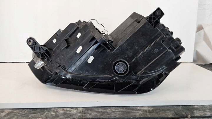 VW GOLF SPORTSVAN 7 VII 517 PHARE DROITE AVANT AVANT PROJECTEUR 517941006A